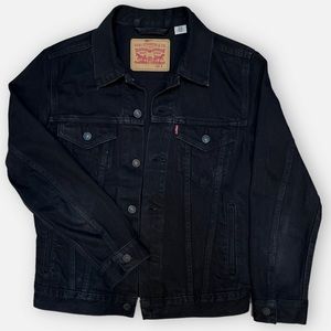 Levi’s Men’s Trucker Denim Jacket